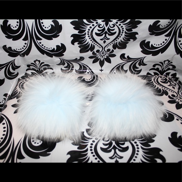 Fox Fur Slides for Toddlers - Picture 2 of 3